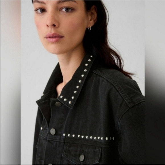NWT Gap Studded Oversized Icon Denim Jacket Black M Petite - Picture 3 of 9